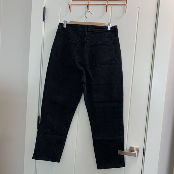 OLD NAVY BLACK SKY-HI STRAIGHT JEANS - Picture 2 of 4